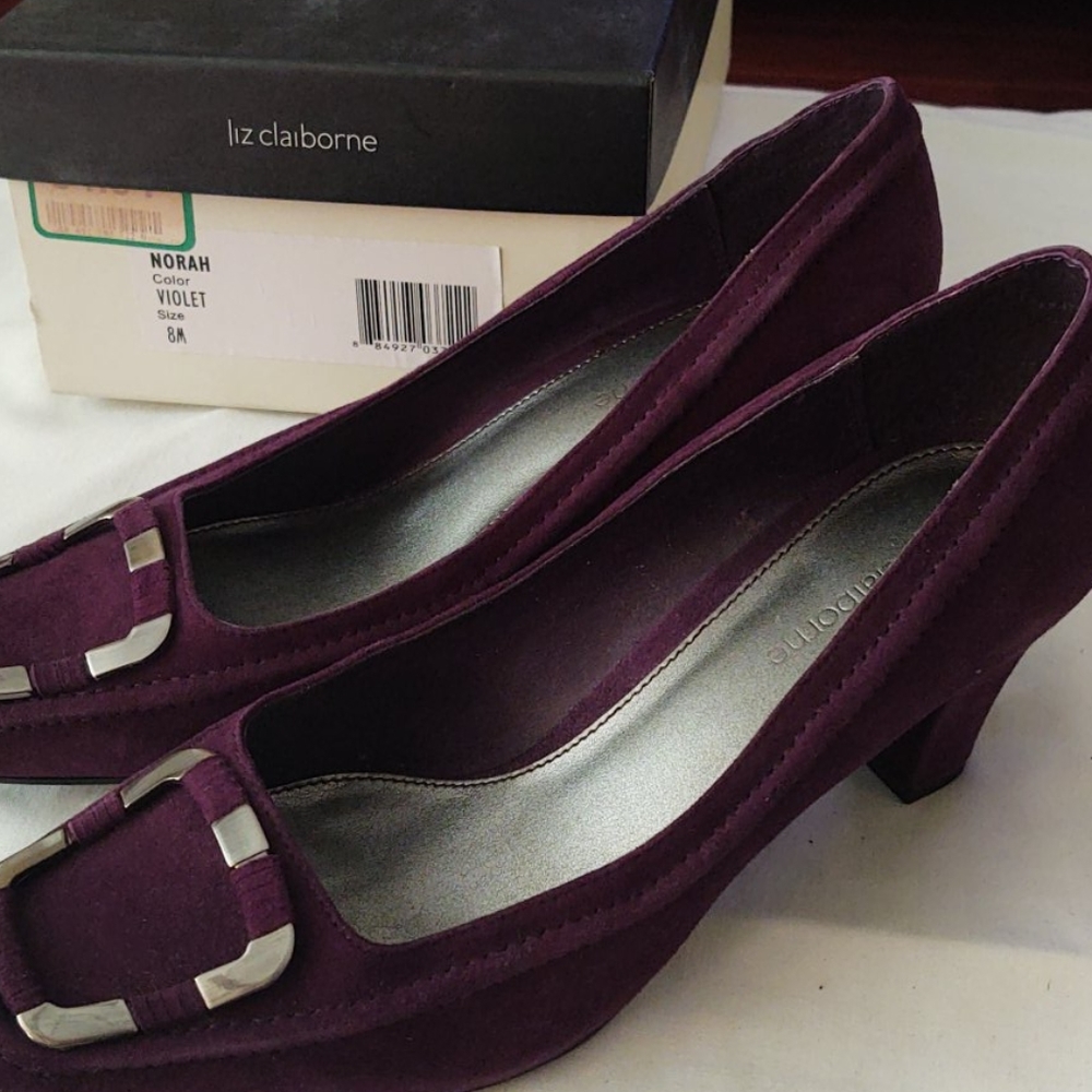 New Liz Claiborne 3 inch heels violet suade